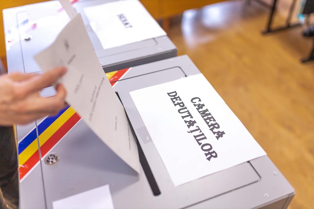 Romanian Elections Social democrats lead, farright gains ground Sigmalive English