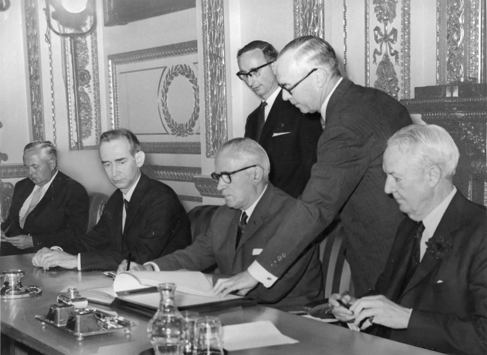 ON THIS DAY: Nuclear non-proliferation treaty signed (1968) - Sigmalive ...