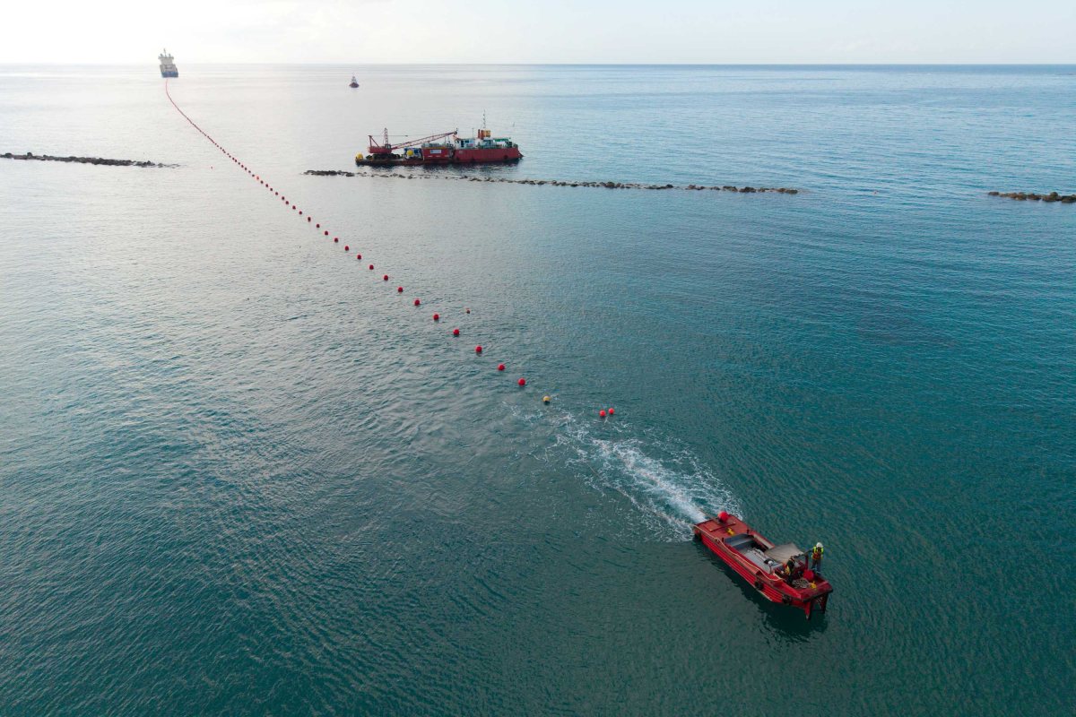 BlueMed submarine cable arrives in Cyprus - Sigmalive English