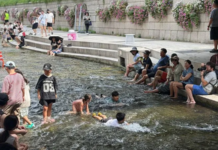 Drone warnings and sheltering in airports: South Korea heatwave
